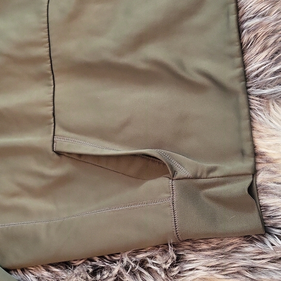 Seahawks Salute to Service Hoodie - Picture 2 of 10